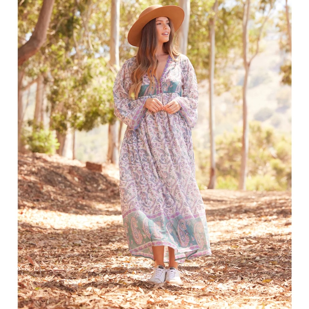 Vintage inspired 100% cotton bell sleeve printed maxi dress